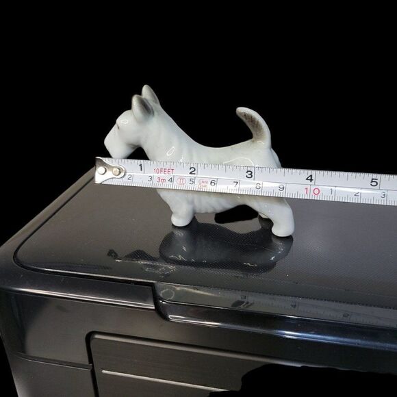 Vintage Scottish Terrier Porcelain Figurine - Picture 8 of 10